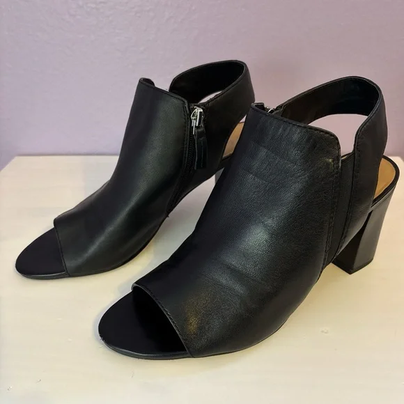 Black Women's Open-Toe Heels - Picture 3 of 7